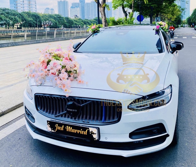 Dòng xe cưới VIP HẠNG SANG VOLVO S90 NEW 2025 (01 xe DUY NHẤT)
