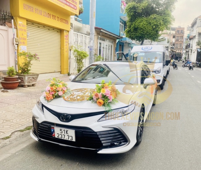 Dòng xe cưới VIP TOYOTA CAMRY NEW 2023