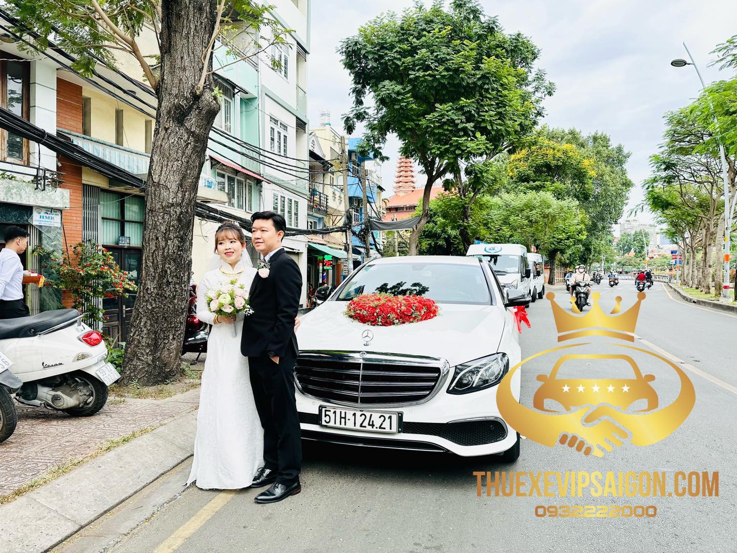 Công ty Vip Cars Bảo Dương cho thuê rất nhiều xe cưới Mercedes ngày 7/1/2023