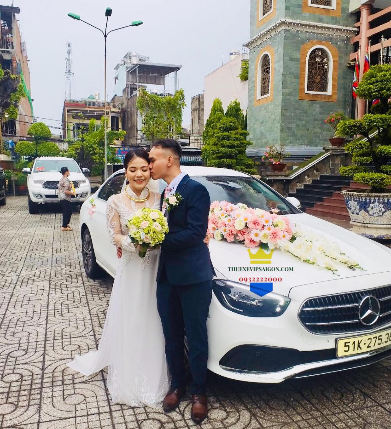 Thuexevipsaigon cho thuê xe cưới Mercedes ngày 13/6/2022
